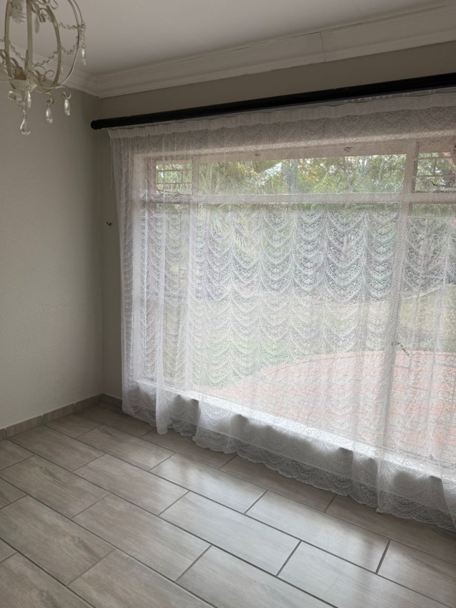  Bedroom Property for Sale in Miederpark North West
